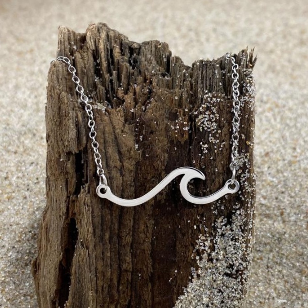 Wave Necklace